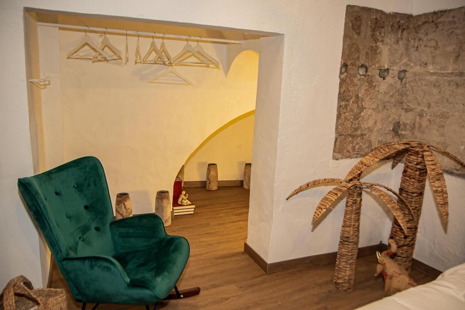 Casa Senorial Piedrachica Hotel Seville Exterior photo